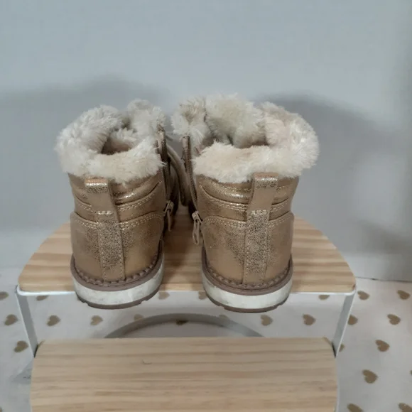 🎉S-HP🎉 Cat & Jack Toddler Boots - Picture 4 of 6